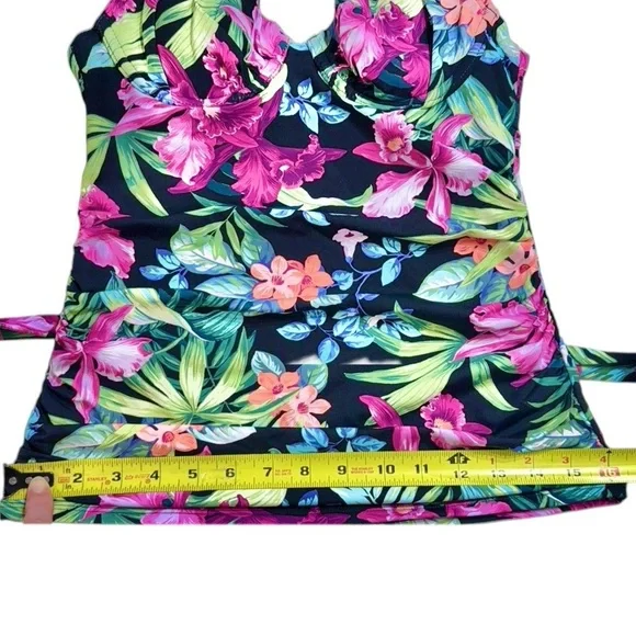 Tommy Bahama Coastal Gardens Underwire Halter Tankini Top